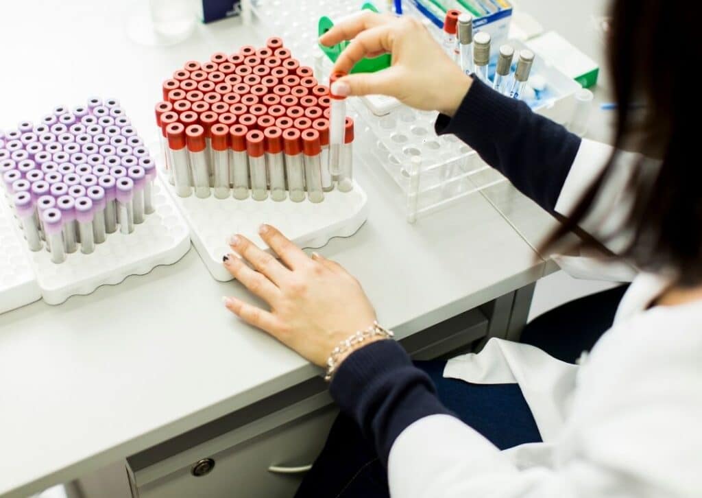 Asignaturas del FP de Laboratorio Clínico y Biomédico Asignaturas del FP de Laboratorio Clínico y Biomédico